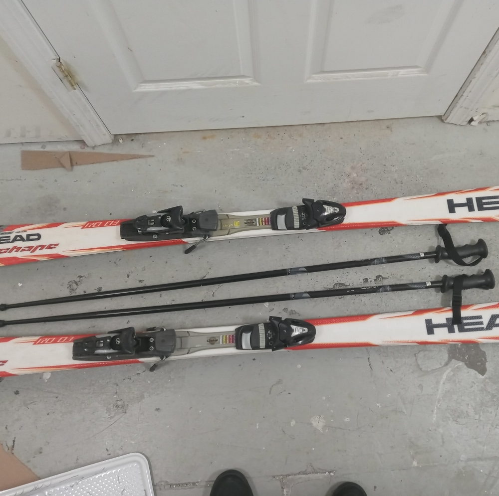 Skis